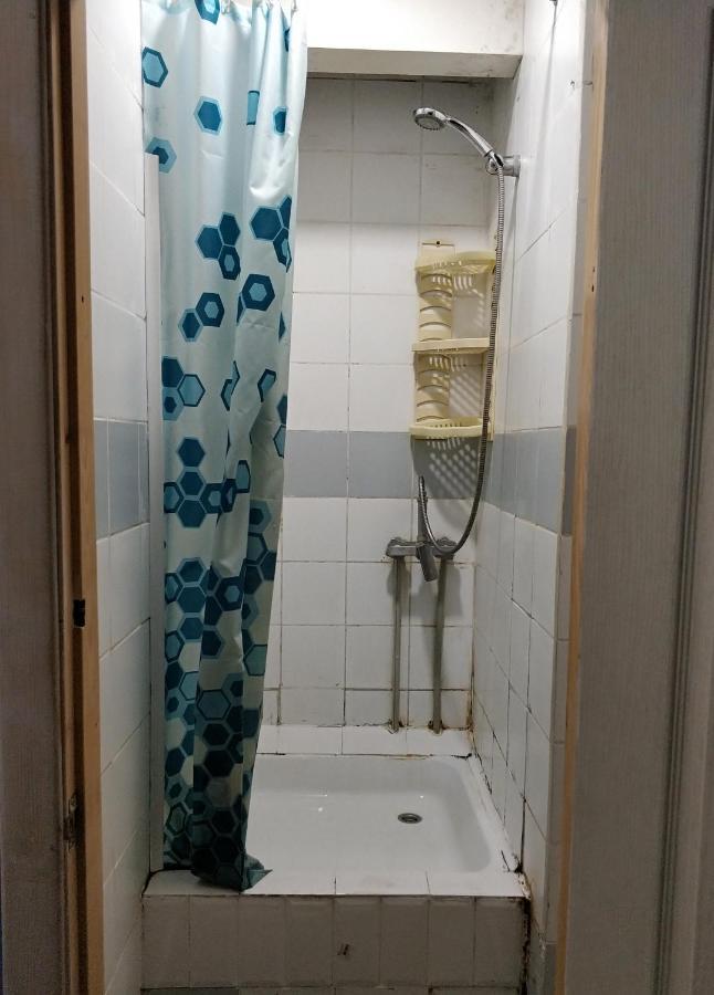 Krovat Na Deribasovskoy Odessza Kültér fotó