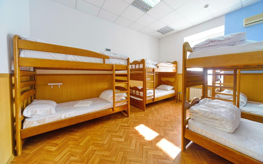 Krovat Na Deribasovskoy Odessza Kültér fotó